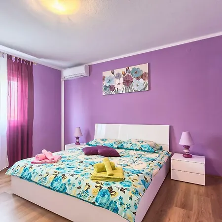 Modry Daire
